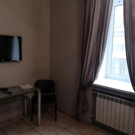 Aparthotel Opera